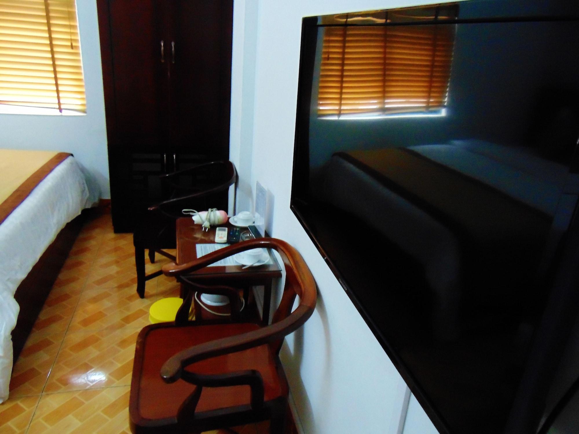 อเล็กซ์ ฮาลอง โฮเต็ล Hotel ภายนอก รูปภาพ