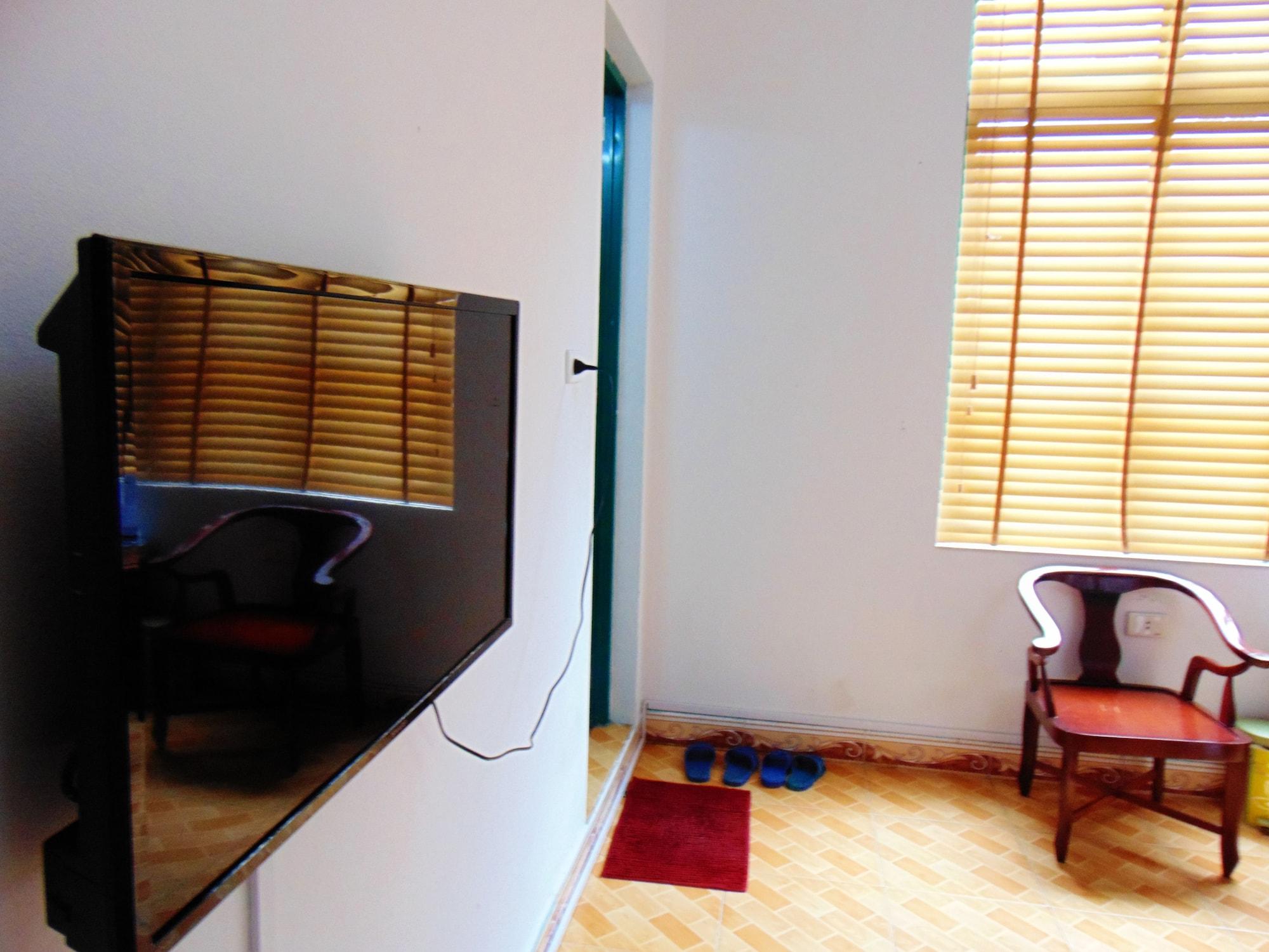 อเล็กซ์ ฮาลอง โฮเต็ล Hotel ภายนอก รูปภาพ