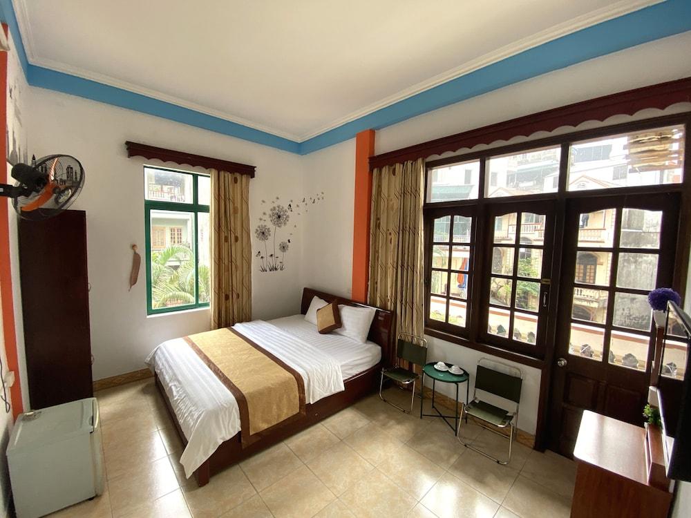 อเล็กซ์ ฮาลอง โฮเต็ล Hotel ภายนอก รูปภาพ