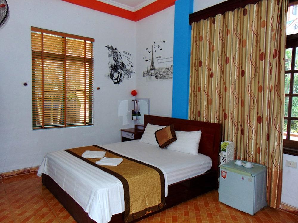 อเล็กซ์ ฮาลอง โฮเต็ล Hotel ภายนอก รูปภาพ